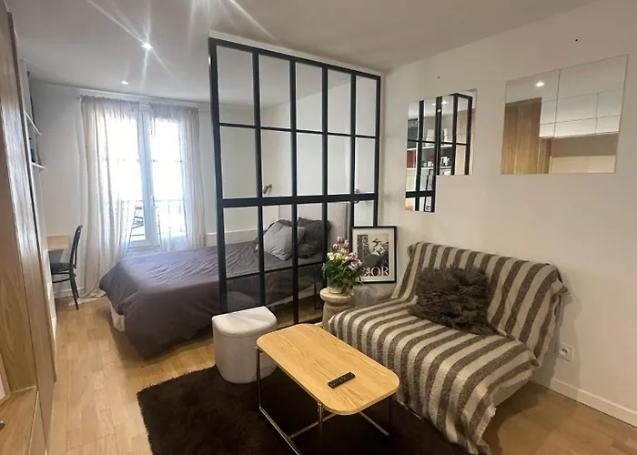 Champs Elysee 아파트 *